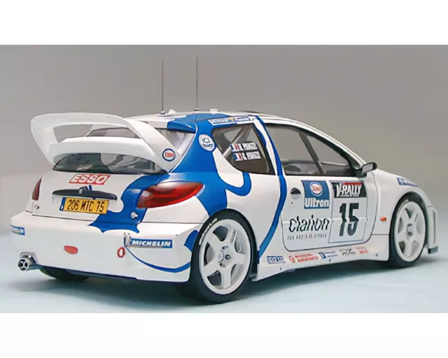 Tamiya 24221 Peugeot 206 WRC 1:24 modellismo 3