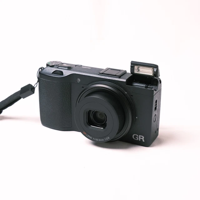 Ricoh GR Compact Digital 16.2MP Camera APS-C Point & Shoot Digital 2