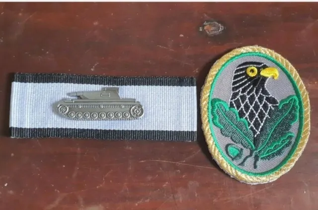 WW2 German Tank Destroyer Patch Silver and Sniper Patch 1st Class (Replica).