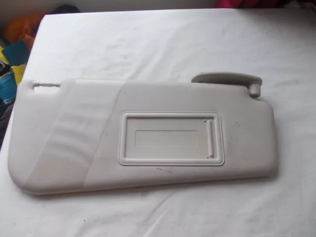 Fiat Grande Punto & Others Drivers Side (Right) Sunvisor & Vanity Mirror 2008 Yr