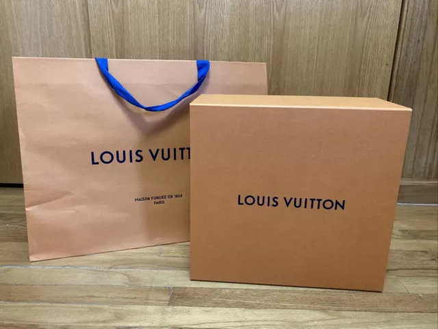 Authentic LOUIS VUITTON Box Empty 19” x 14.5” x 10” Brown w/Match Paper Bag