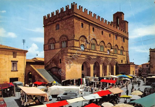 Cartolina Orvieto Palazzo del Capitano del Popolo mercato