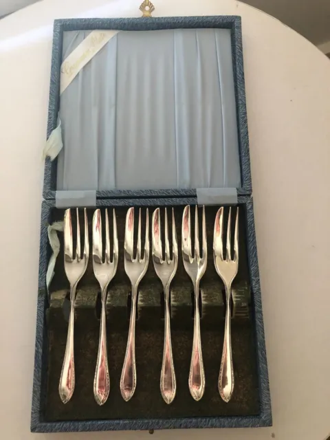 Set Of 6 Vintage Grosvenor Deco Pattern Silver Plate Epns Cake Desert Forks