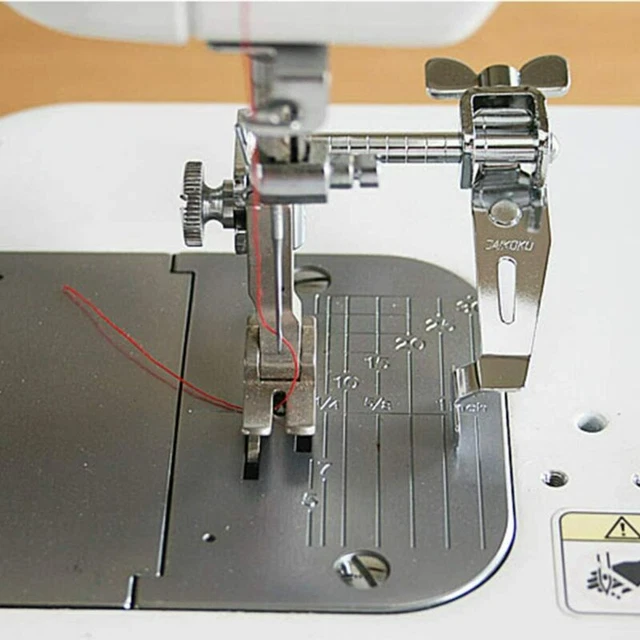 Lot De 2 Pieds Métalliques Pour Ourlet Invisible - Compatible Machines à Coudre Brother - Référence XE2650001