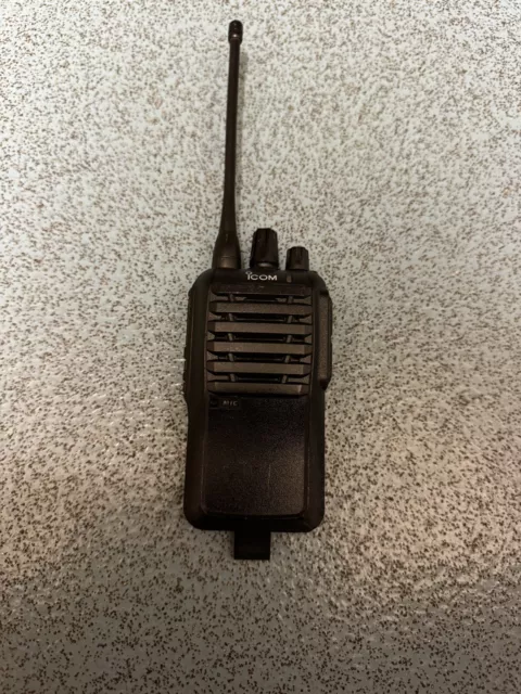 ICOM IC-F3002 VHF 136-174MHz TWO WAY RADIO WALKIE TALKIE