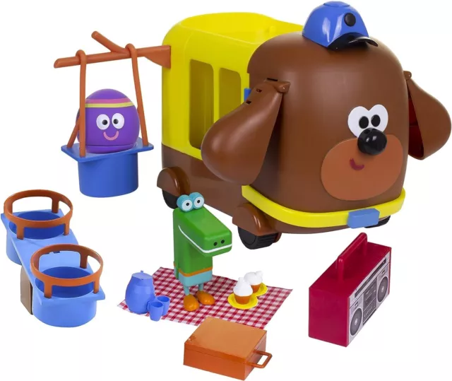 Hey Duggee Adventure Bus and Playset | Funny Role Play Action | Two Play...