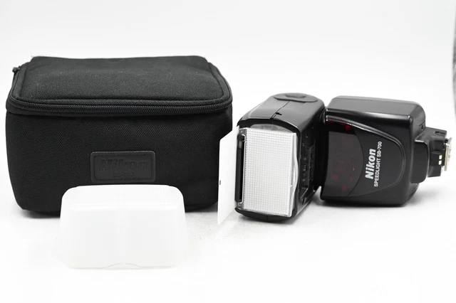 Nikon SB-700 Speedlight Shoe Mount Flash SB700 #946