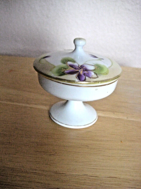Vtg Nippon - Hand Painted  Porcelain Pedestal Covered Trinket Box / Ring Dish