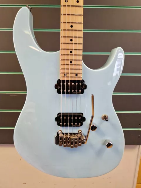 Vintage V6M24 neu aufgelegte Laguna Blue 2015 E-Gitarre 3
