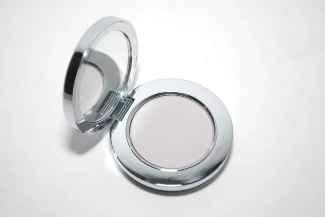 eye shadow
