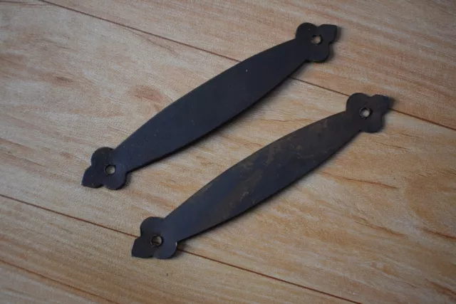 Vintage iron handmade french gate door hinges Decorative head barn rusty 2 Pic