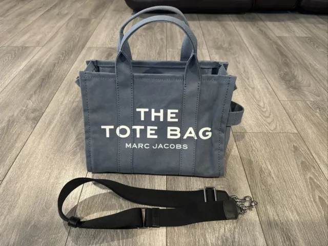 NWOT Marc Jacobs The Tote Bag MEDIUM Blue denim with black shoulder Strap