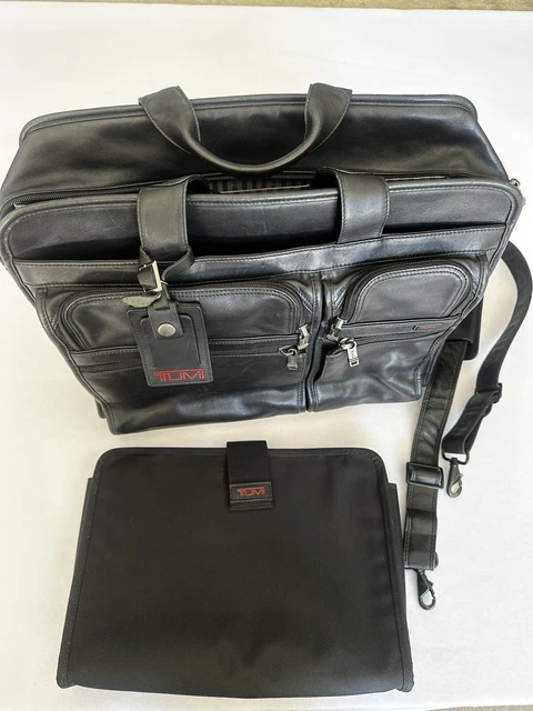 Tumi 96051D4 Alpha Black  Leather Expandable  Laptop Insert Bag Briefcase 17”