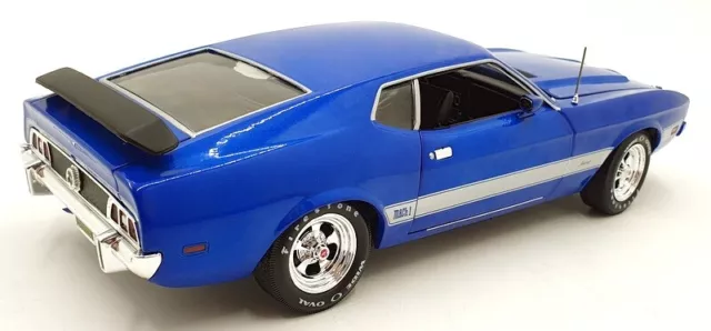 Auto World 1/18 Scale AMM1323/06 - 1973 Ford Mustang Mach 1 - Blue 2