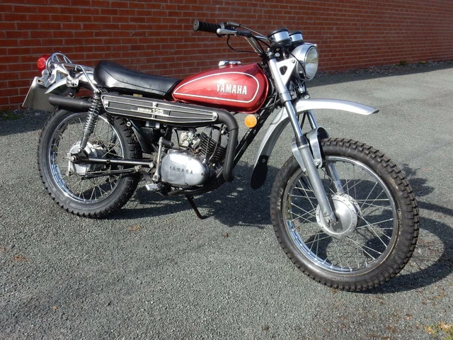 YAMAHA DT125 ENDURO 1974 123cc Matching Frame Engine Numbers-see