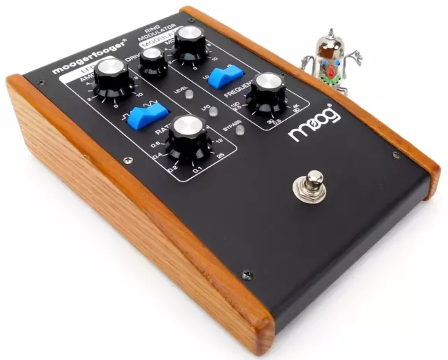 Moog Moogerfooger MF-102 Ring Modulator Synthesizer Pedal +Top Zustand+ Garantie