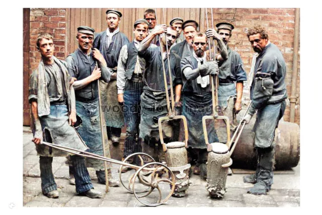 ptc9624 - Yorks - Early view, The workers that make Crucible Steel - print 6x4