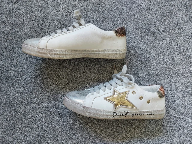 Ladies sales star trainers