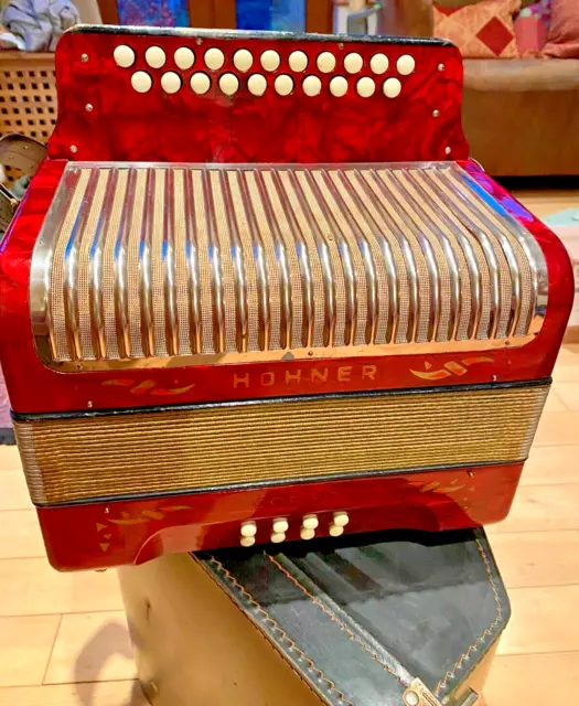 Two row shop button accordion