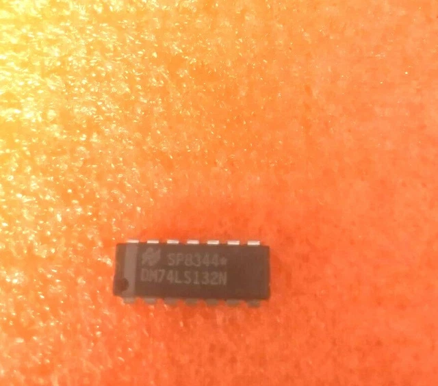 Circuit Intégré HCF40106 MM74C14 - Trigger De Schmitt Hexa DIP14 Neuf