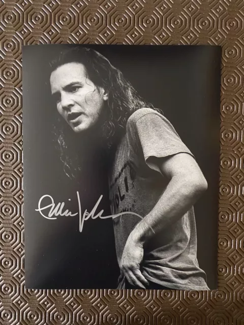 Eddie Vedder Signed 8X10 Photo COA