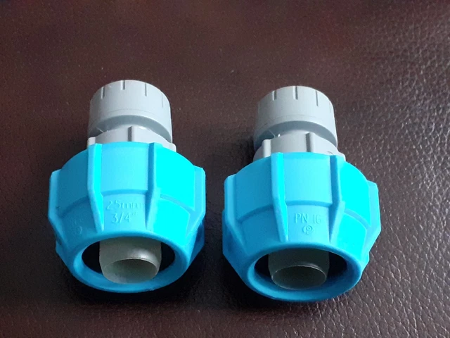 2 x Polypipe PolyPlumb Polyfast PB422515 25 mm x 15 mm MDPE Adapter