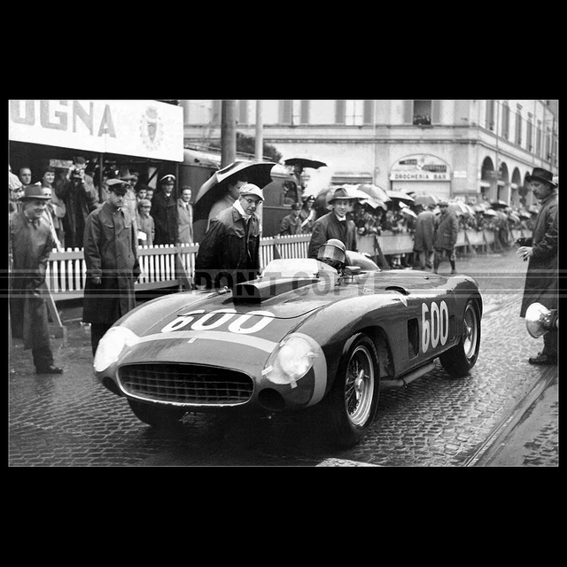Photo Auto A.013950 : Juan Manuel Fangio Sur Ferrari En 1956 (occasion)