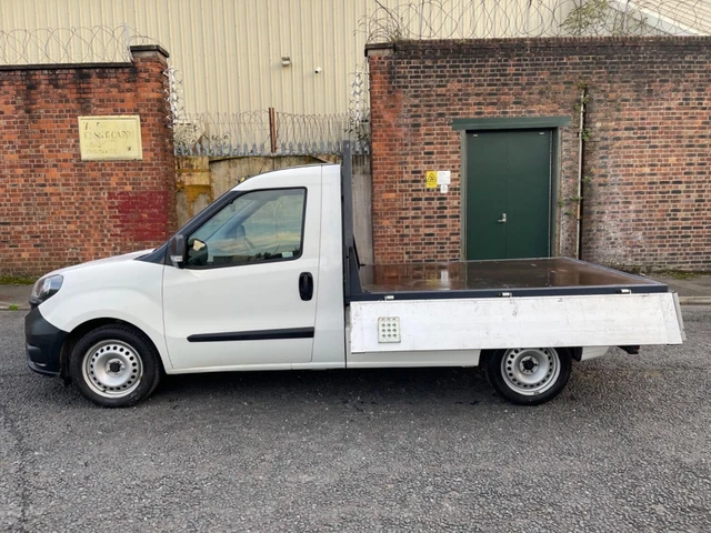 Used fiat doblo work up hot sale for sale