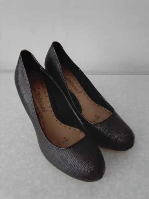 Debenhams red on sale herring shoes
