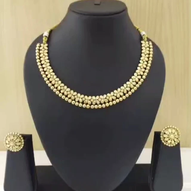 Parure De Bijoux Dorée Avec Pierre Noire - Collier Et Bracelet - Occasion Élégante