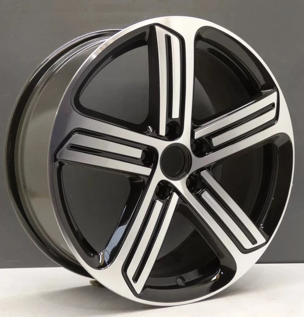 VOLKSWAGEN GOLF R Mk7 Cadiz 18