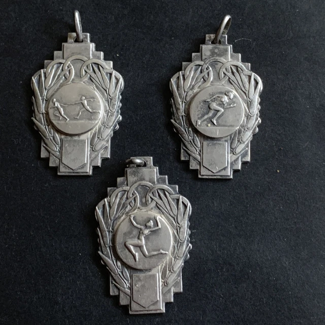 Lot de médailles sport et ordre mérite sportif très beau lot