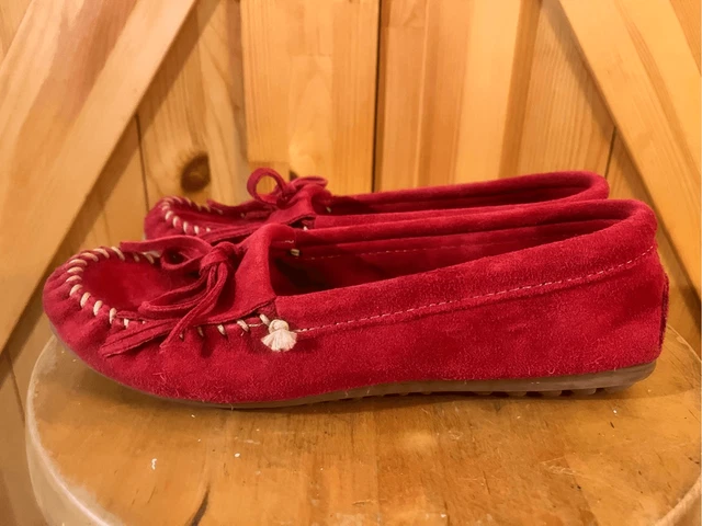 Minnetonka Moccasins red 9 Kilty Hardsoles Suede Leather Slip On Shoe slipper