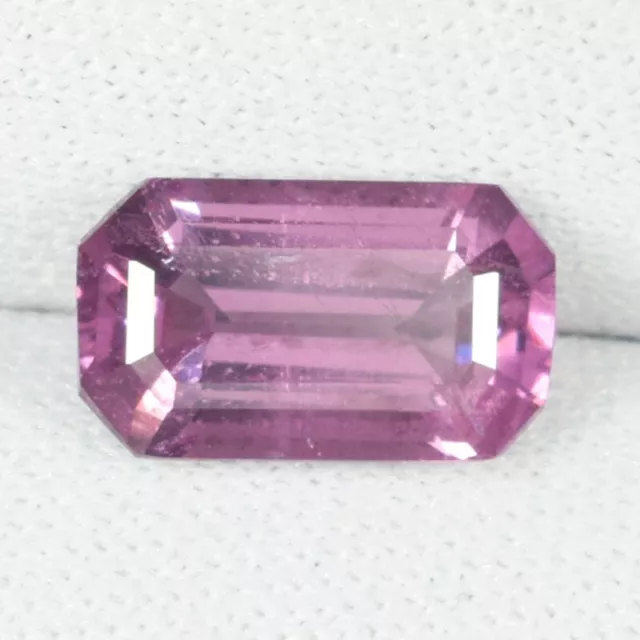 2.82 ct GLORIOUS LUSTER PURPLE PINK NATURAL MALAYA GARNET - Octagon See Vdo ER 1