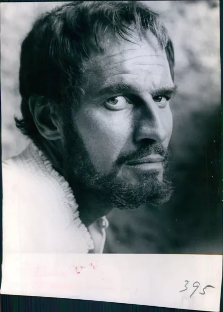 Photo Actor The Agony And The Ecstasy Charlton Heston As Michelangelo 8X10 Photo