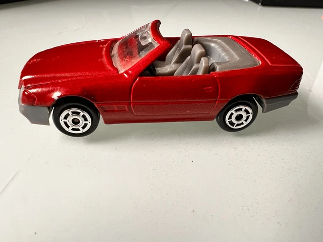 Voiture Miniature Majorette Mercedes 500 SL échelle 1/58 – Modèle Occasion, Collection