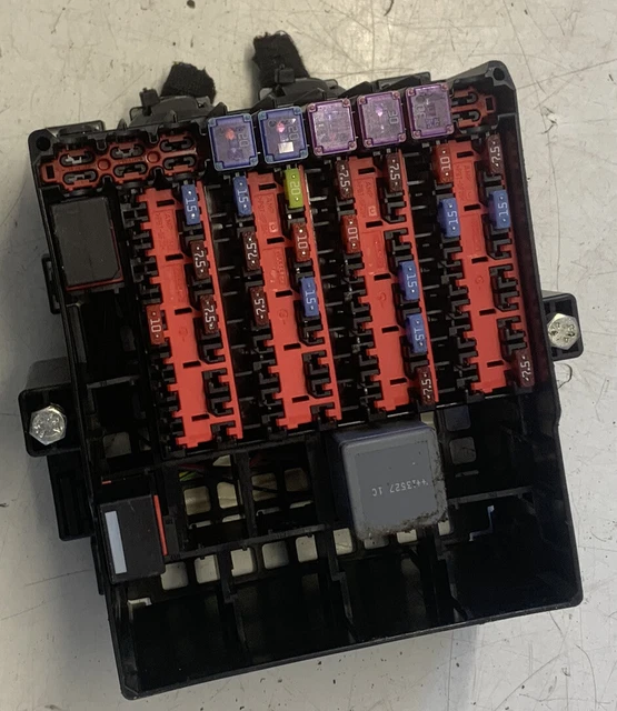 FORD FIESTA MK7 20092017 Fuse Relay Box Fusebox C1Bt14A005Dge C1Bt