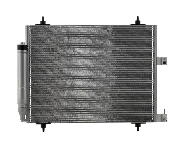 Nissens 94866 Condensatore Climatizzatore Per Jaguar XJ (2003-2009) E Daimler Super Eight