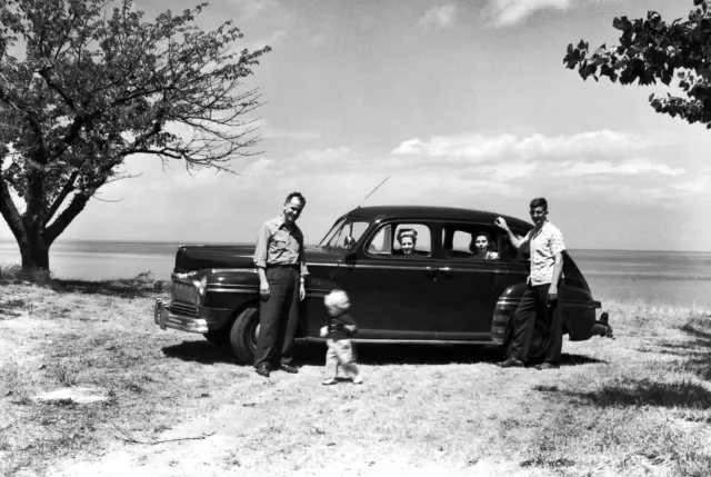 Vintage Old Photo Negative of Family Vacation at Great Lakes 1946 MERCURY CAR