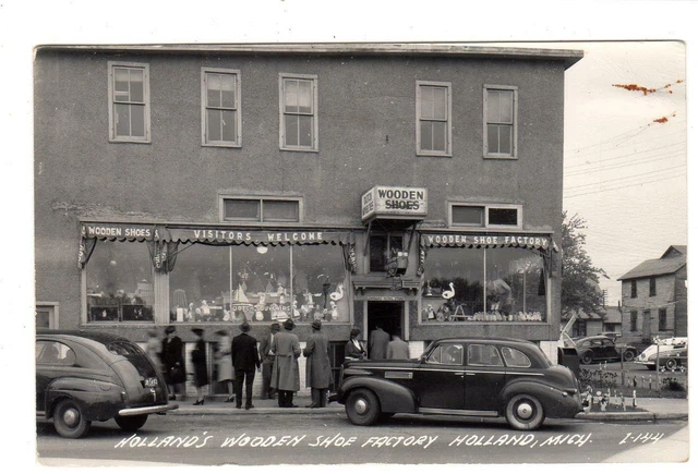 MI - HOLLAND MICHIGAN RPPC Postcard WOODEN SHOE FACTORY DUTCH SOUVENIRS VTG CARS