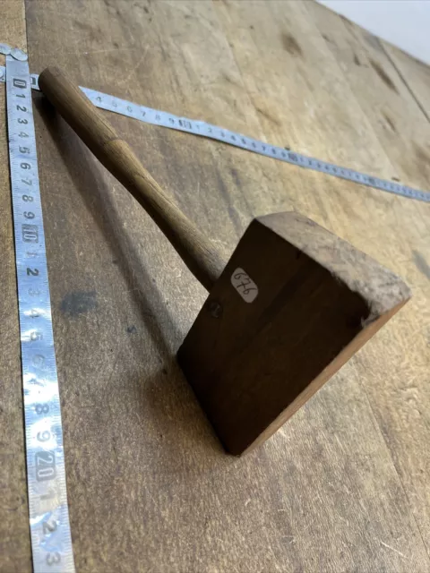 N° 676 Outillage  OLD TOOL HAMMER ancien marteau Maillet En Bois