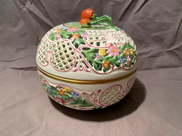 Herend Reticulated Strawberry Box 7.5" by 6" Large Bomboniere Trinket Potpourri