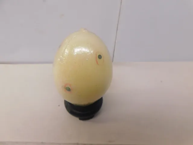 Vela de huevo amarilla pastel de 3,5" con soporte de huevo de madera vela decorativa de vacaciones vela de Pascua