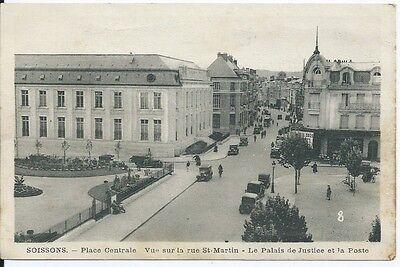 CPA 02 - Soissons - Place Central - View On La Rue st-Martin