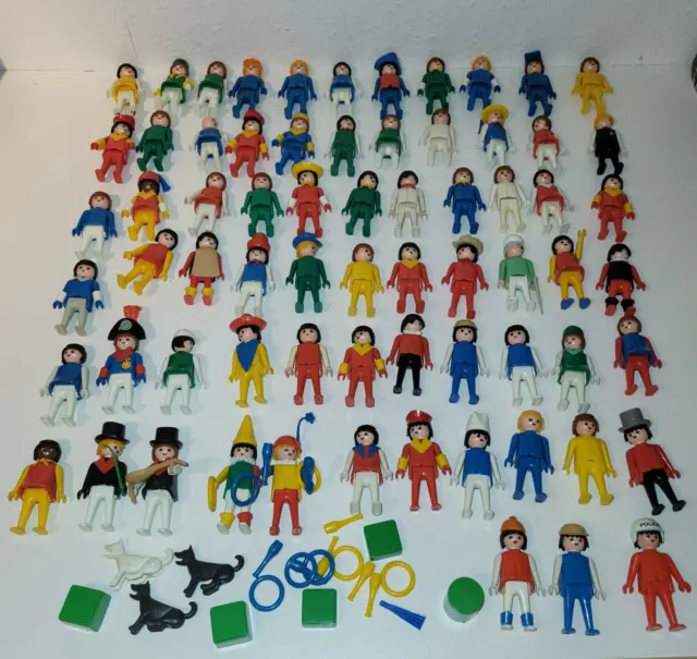 Playmobil Figuren Geobra 1974 Figuren 66 Menschen + 3 Hunde Konvolut