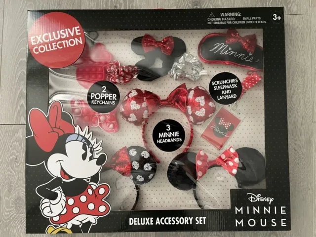 Disney Minnie Mouse Exclusive Collection Deluxe Travel Accessory Set