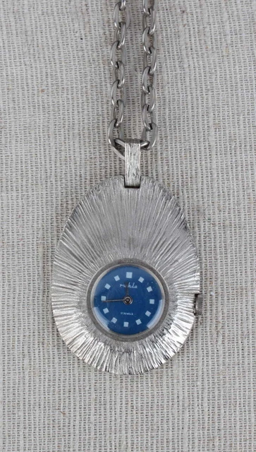 Ruhla GDR Damenuhr Anhängeuhr mit Kette 1970er Jahre