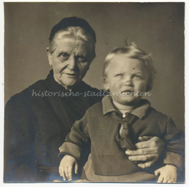 Nonna Con Nipote - Bambino Nonna Ritratto - Vecchia Foto 1920er