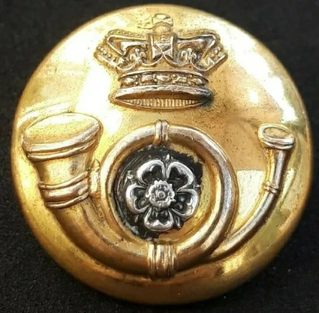 Victorian Kings Own Yorkshire Light Infantry (1895-1901) 25mm Officers Button