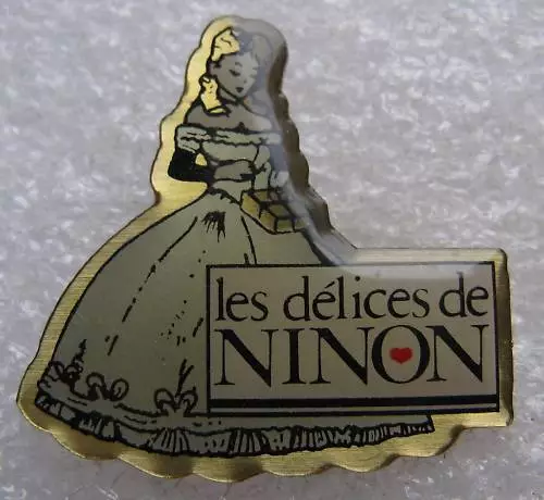 Pin's Patisserie Glaces Les Délices de Ninon poupée #628